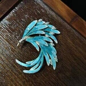 Phoenix Brooch NWT